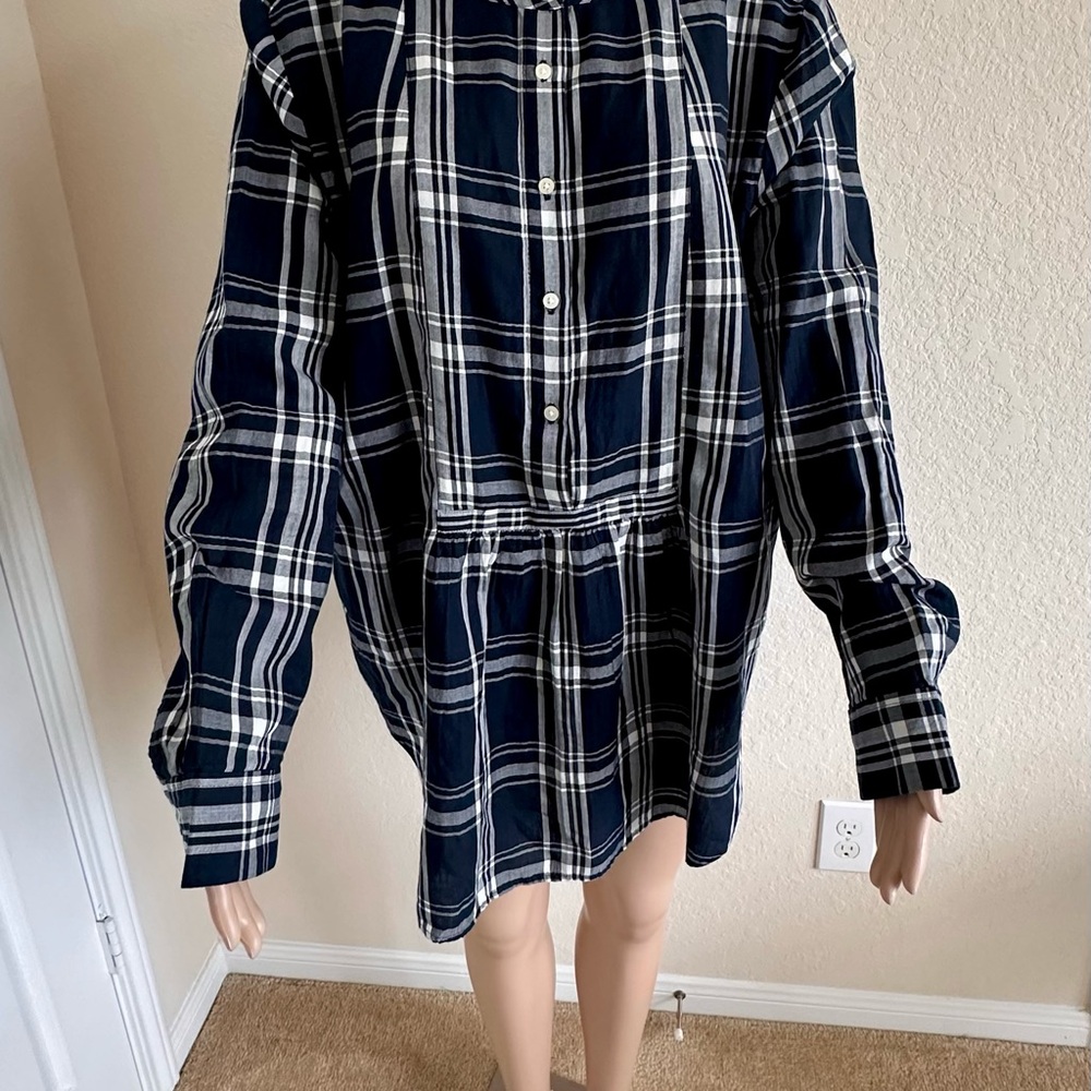 LOFT Navy Plaid Button Down Shirt 100% cotton. - Picture 4 of 11